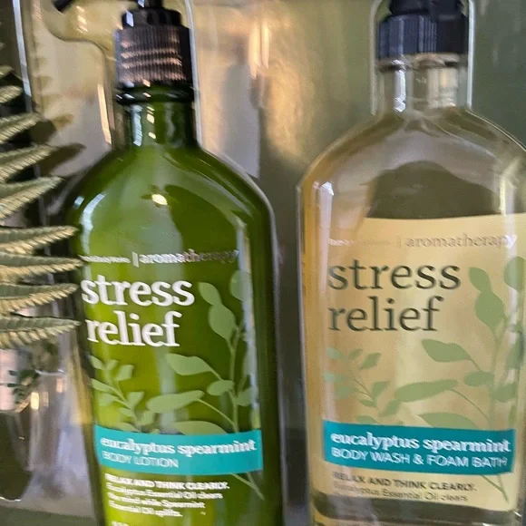 New Bath & Body Works Stress Relief Aromatherapy !